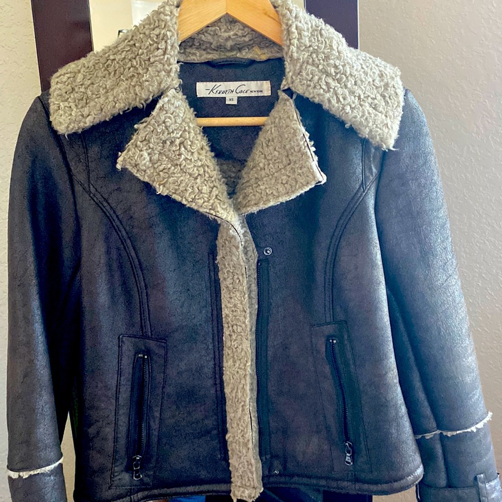 Kenneth Cole faux leather cropped jacket XS